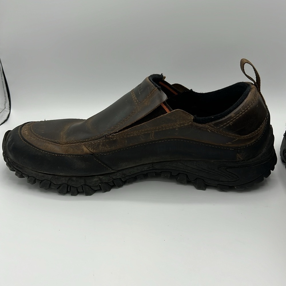 MERRELL SIZE 12 DARK EARTH BROWN SLIP ON LEATHER MOC J39577 - Picture 11 of 13